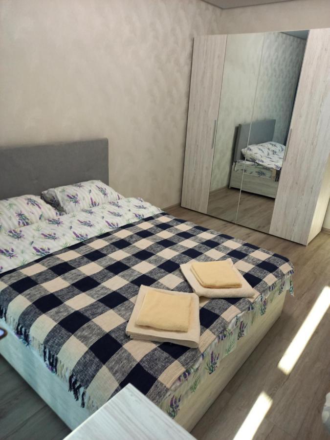 Апартаменти Центр, Промінь 2 Lutsk Bagian luar foto